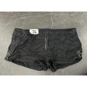 Y2K Black Low Rise Cargo Shorts